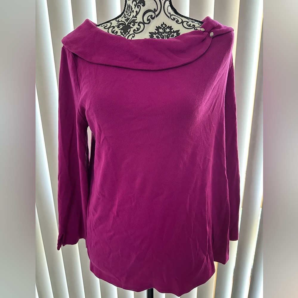 Women's Magenta Sweater